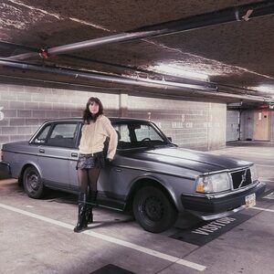 Meet your Posher, Bella